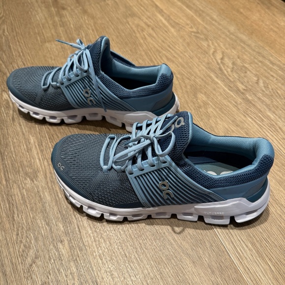 On Running Women’s Cloudswift - Picture 1 of 8